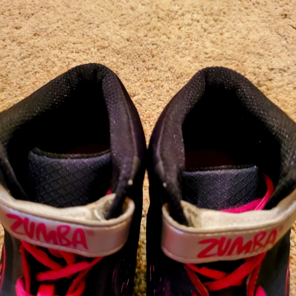 Zumba "Flex Classic High" tops with silver straps - Picture 5 of 7